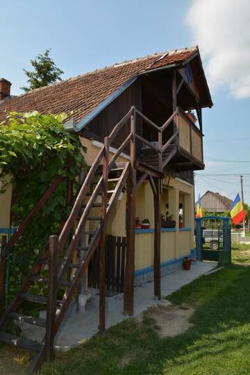 Фотографии Гостевой дом Casa Traditionala Ardeleana г. Mădăras (Румыния) №5 Фото Гостевой дом Casa Traditionala Ardeleana г. Mădăras 5