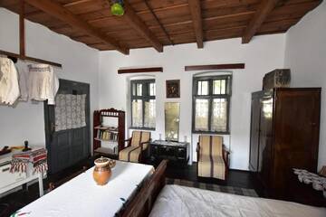Фото номера Семейный номер Гостевой дом Casa Traditionala Ardeleana г. Mădăras 2